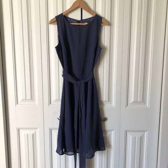 Venus Dress - Picture 2 of 4